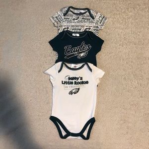 Philadelphia Eagles Onesies (6-12month)